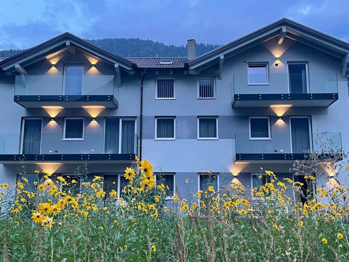 Rosensuite La Residenza Del Rosengarten بينْسولُ المظهر الخارجي الصورة