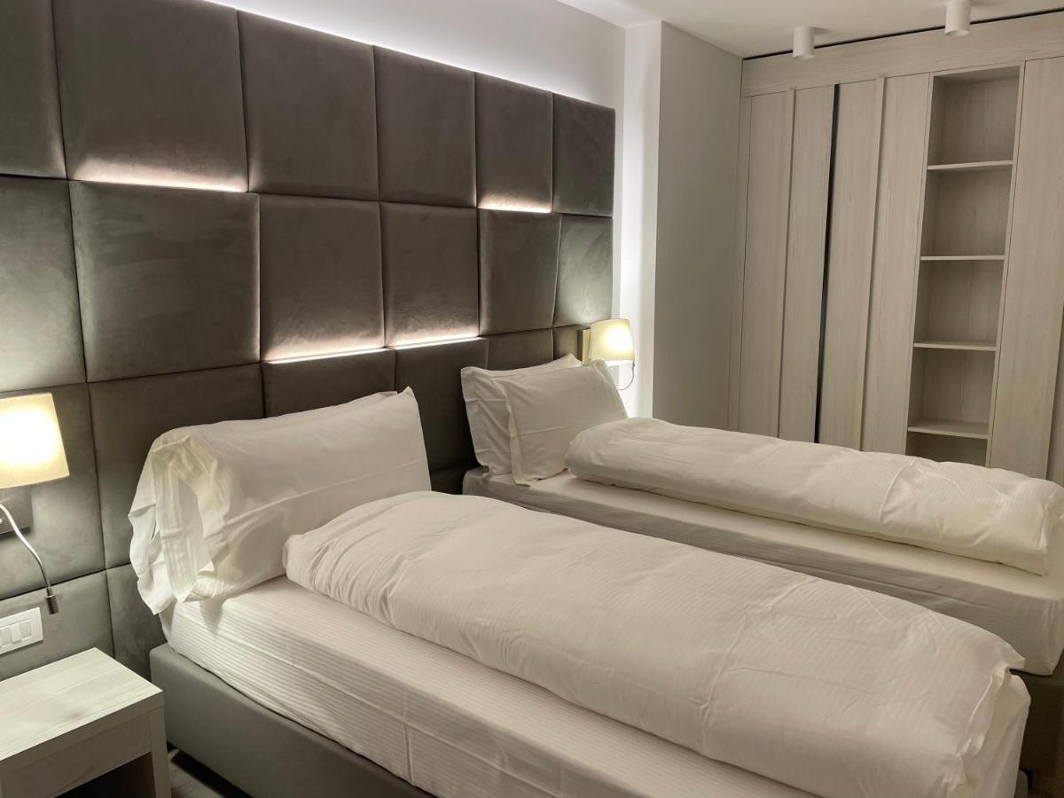 Rosensuite La Residenza Del Rosengarten بينْسولُ المظهر الخارجي الصورة