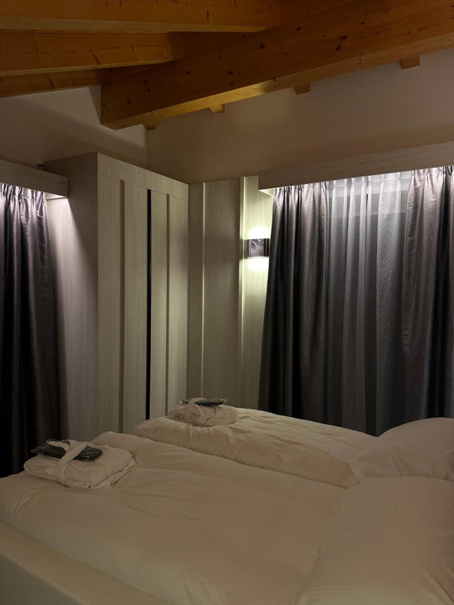Rosensuite La Residenza Del Rosengarten بينْسولُ المظهر الخارجي الصورة